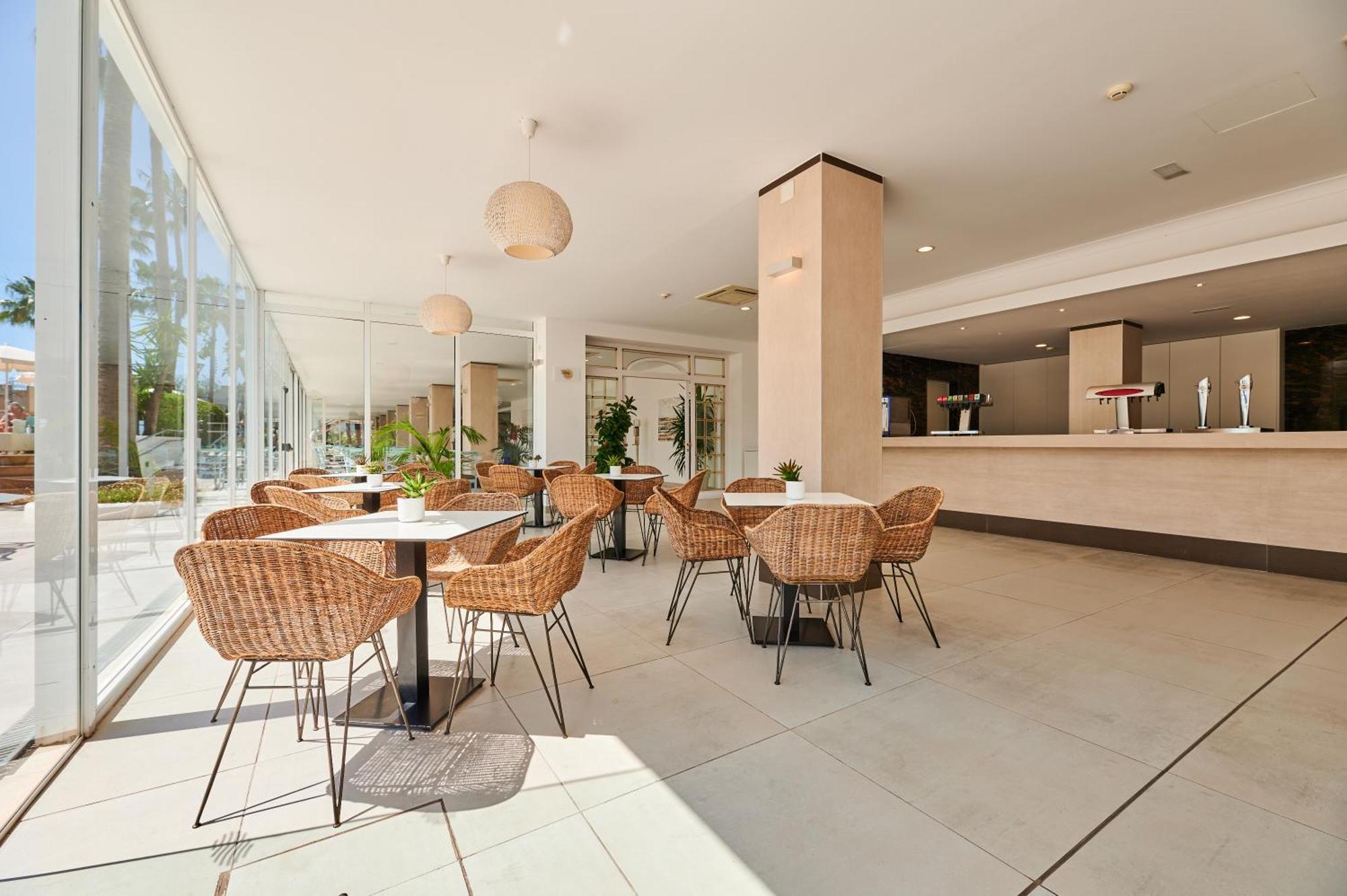 Alua Boccaccio Hotel Port de Alcudia  Exterior photo